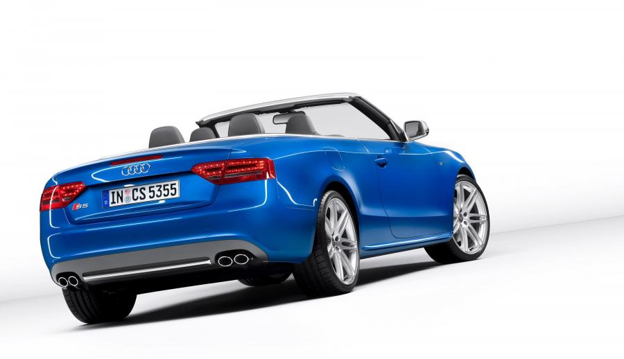  Audi S5 Cabriolet 2009 года  (фото 27 из 56)